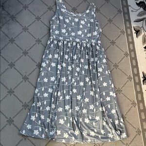 Beyond this Plane Chic Floral Sleeveless Midi Dress